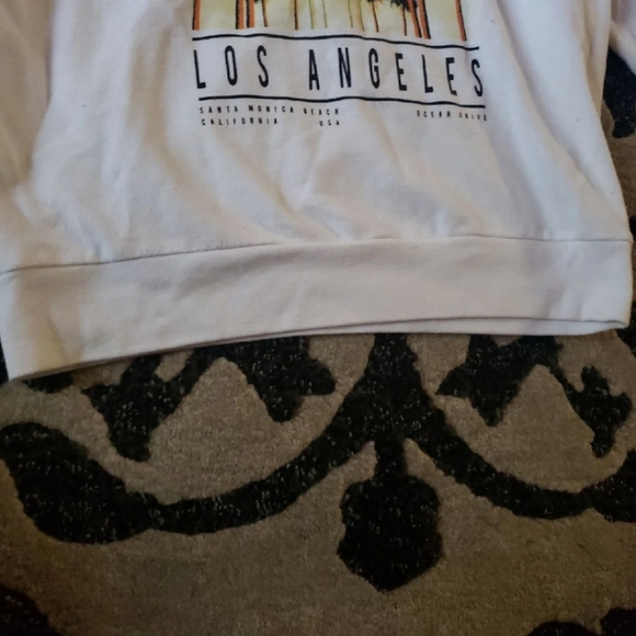 Sweatshirt - Picture 6 of 6